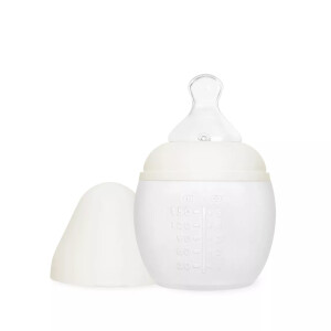 Élhée Babyflasche 150 ml – Sicher. Sanft. Zukunftsweisend. Sensible Babybäuche verdienen kompromisslose Qualität. Die 150 ml Babyflasche von Élhée bietet höchste Sicherheit, Ergonomie und Wohlbefinden – entwickelt für Neugeborene bis Kleinkinder und perfekt geeignet für Milch oder Wasser.